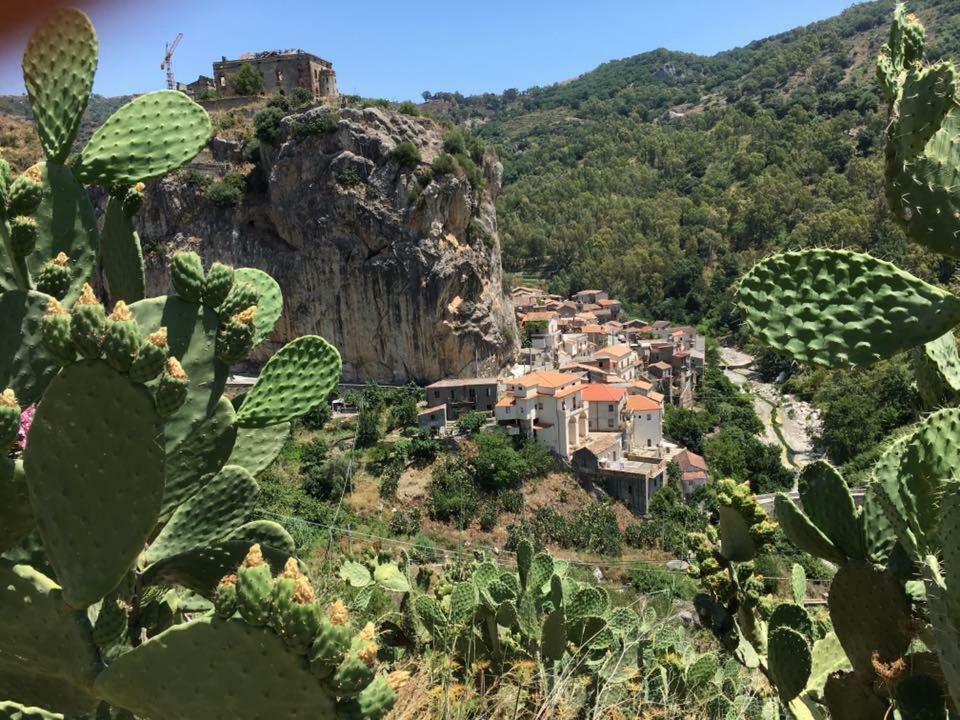 B&B Shalom Condofuri Marina Bagian luar foto